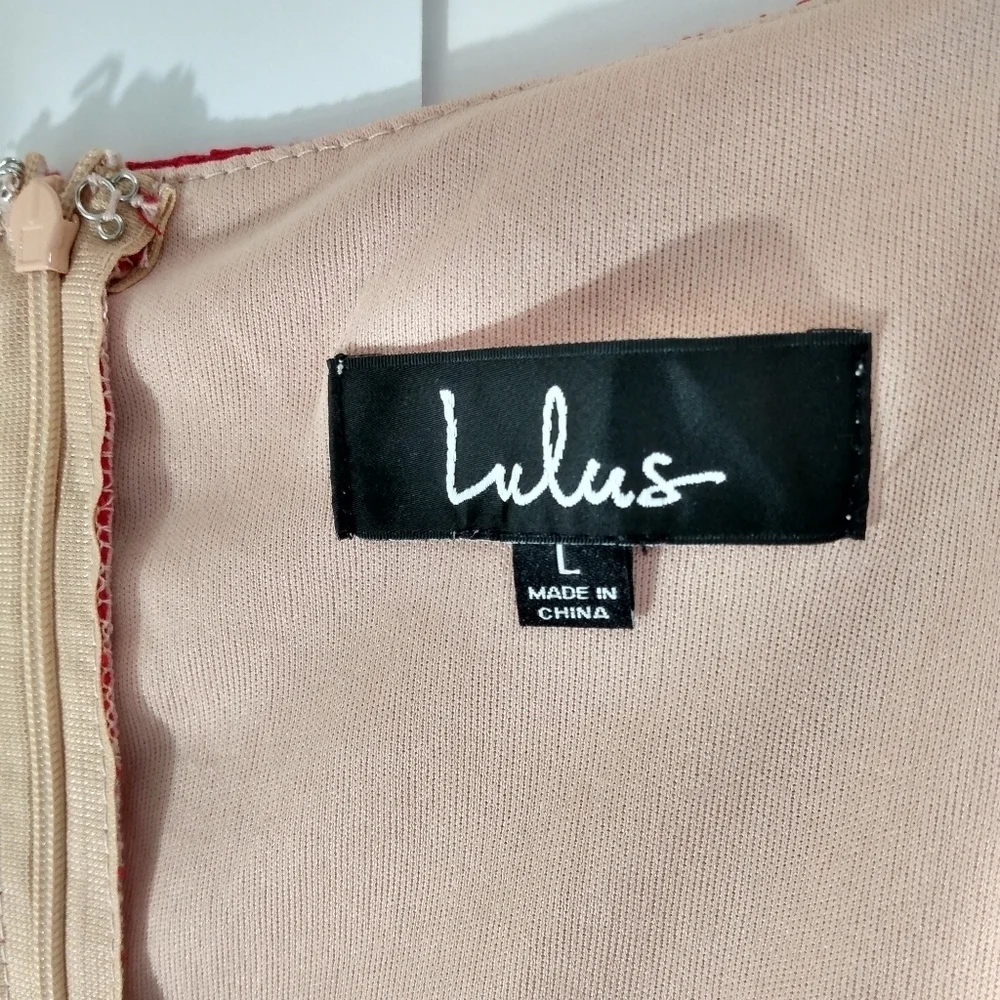 LULU'S LILIAN RED LACE MINI DRESS NWT SIZE LARGE - Picture 10 of 14